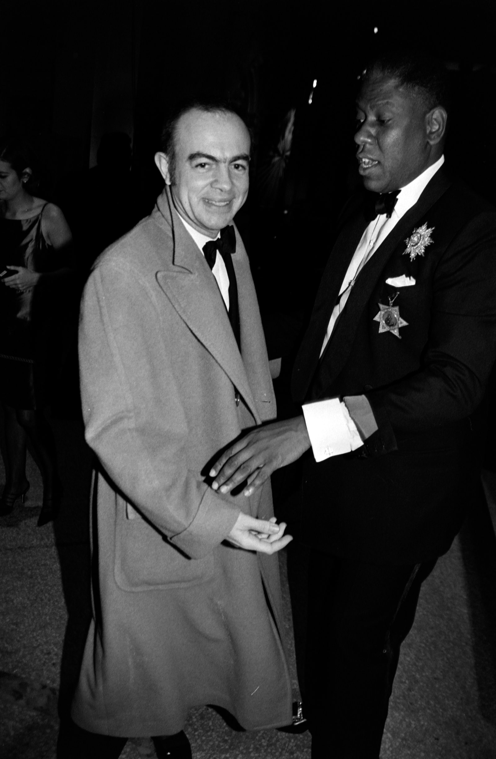 Images may contain Christian Lacroix Andr Leon Talley outfits, formally in suit tuxedo and adults