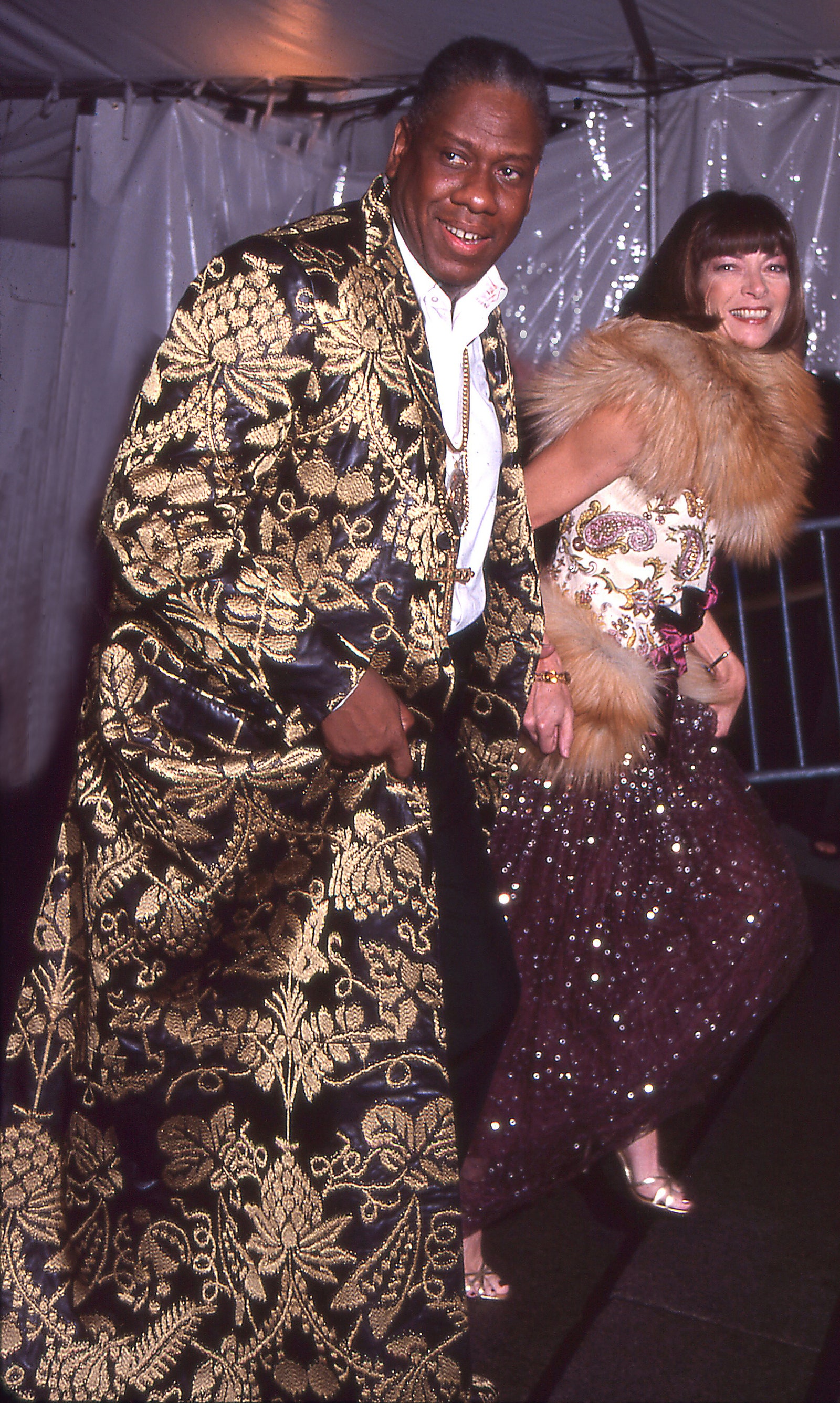 Images may contain Andr Leon Talley Anna Wintour Facial Photography Portrait Clothes and Coats