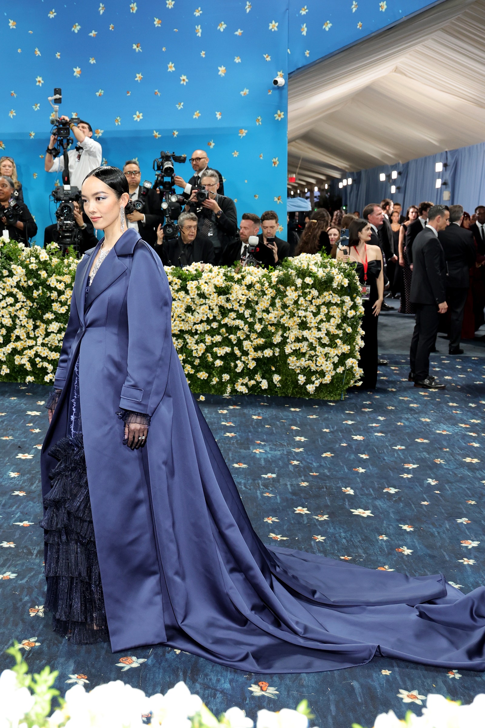 Images may contain Fei Fei Sun Filippo Grandijesús Murillo Karam Men's Clothing Shoes Adults and Wedding