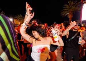 Followers dance with their favorite WhiteClaw® Taste